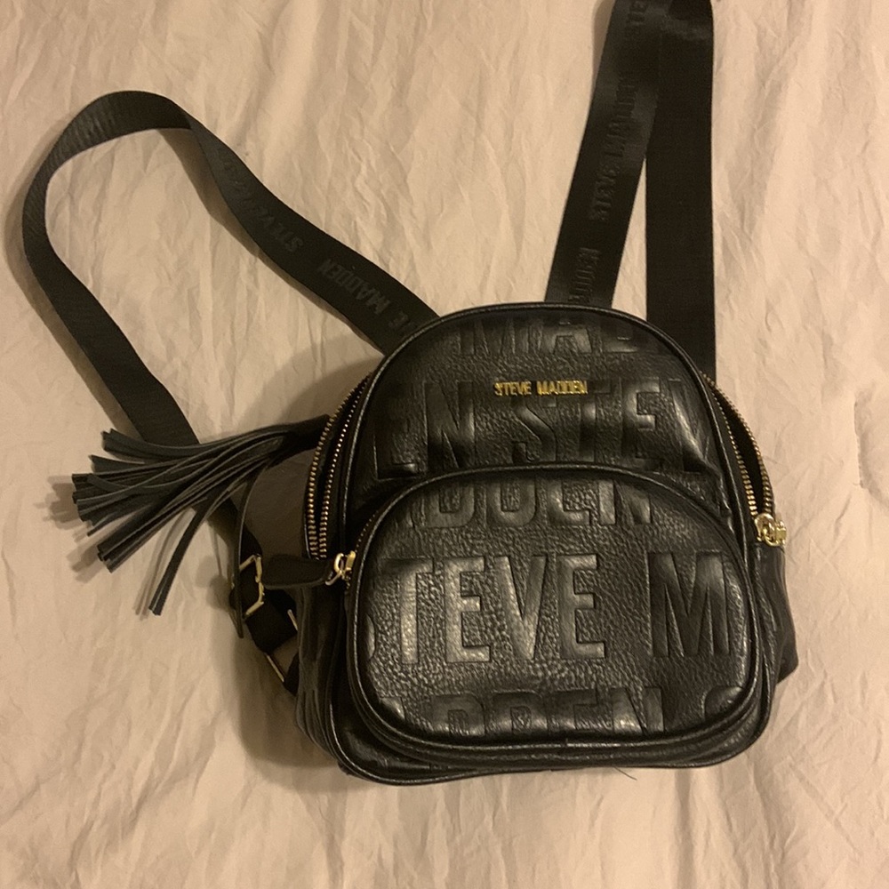 steve madden mini backpack - Picture 2 of 2